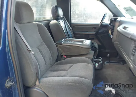 2004 Chevrolet Silverado K1500 from USA, damaged, VIN 1GCEK14V04E109403